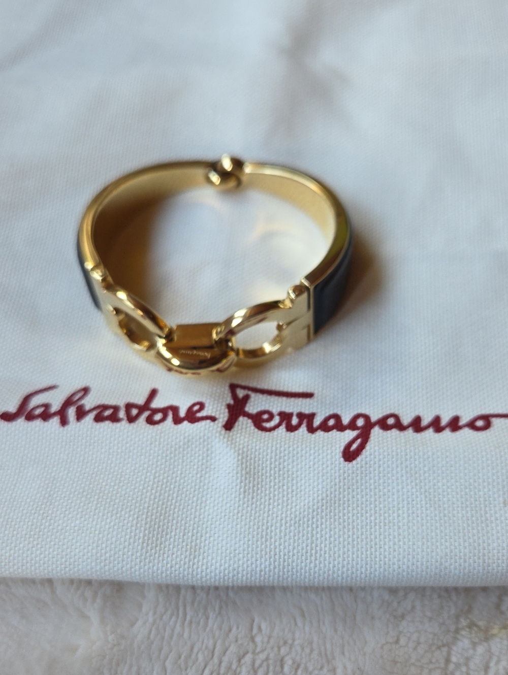 Salvatore Ferragamo Gold Vara-Inspired Bracelet with Black Accents - Picture 2 of 6